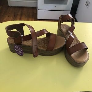 Blowfish Malibu platform sandal